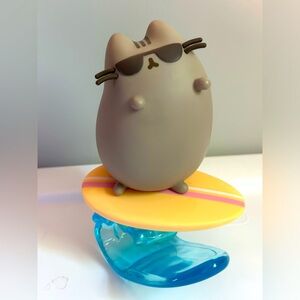 Pusheen Summer Box Figurine